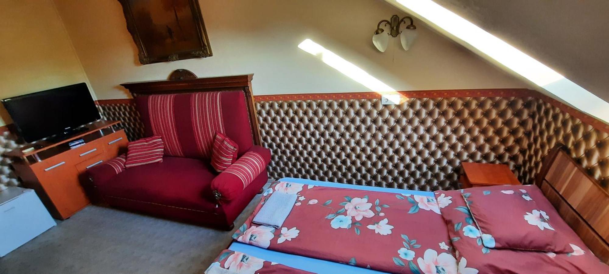 Castle Wellness Resort Sosto นีเรกฮาซา ภายนอก รูปภาพ